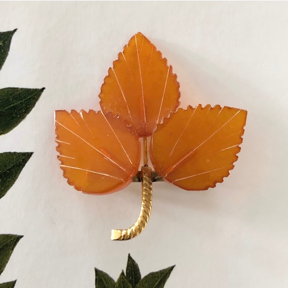 Vintage Amber Leaf Brooch